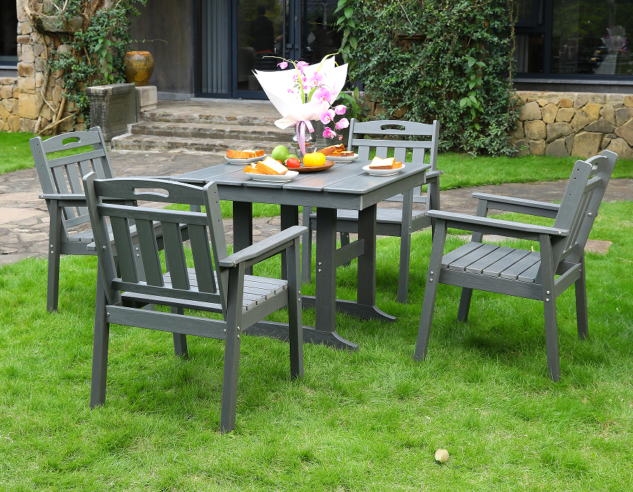 Gray HDPE 4-Piece Square Dining Set na may Vertical Backrest